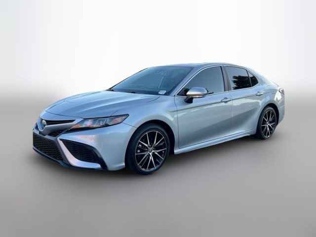 2023 Toyota Camry Hybrid SE