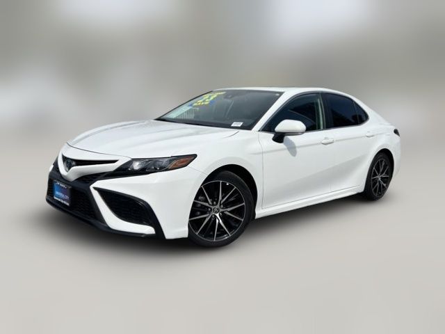 2023 Toyota Camry Hybrid SE