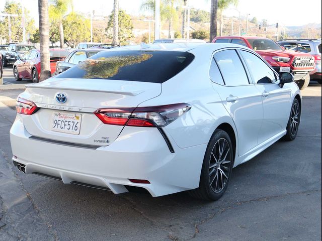 2023 Toyota Camry Hybrid SE