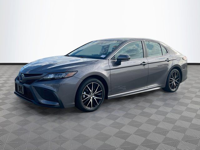 2023 Toyota Camry Hybrid SE