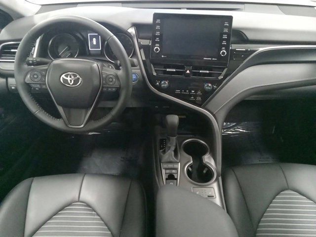 2023 Toyota Camry Hybrid SE