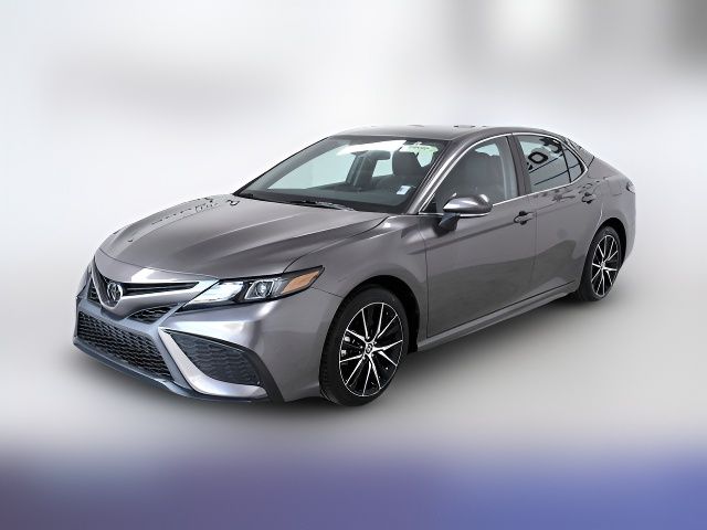 2023 Toyota Camry Hybrid SE Nightshade