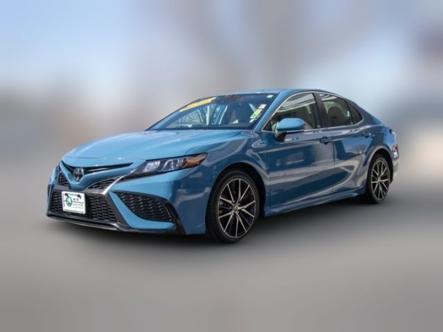 2023 Toyota Camry Hybrid SE Nightshade