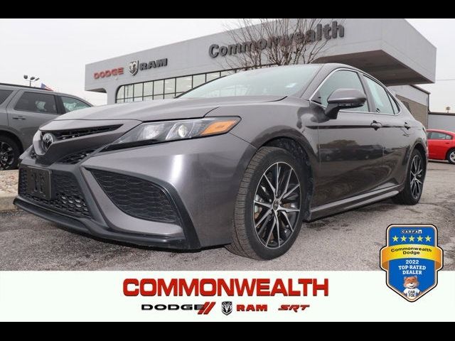 2023 Toyota Camry Hybrid SE Nightshade