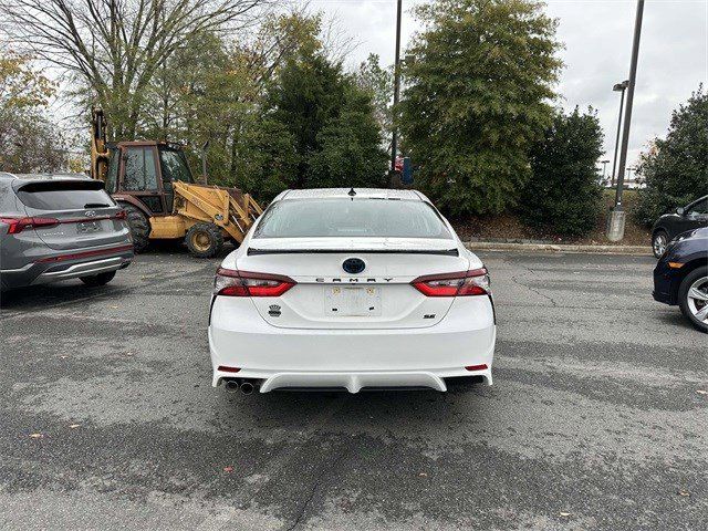 2023 Toyota Camry Hybrid SE Nightshade