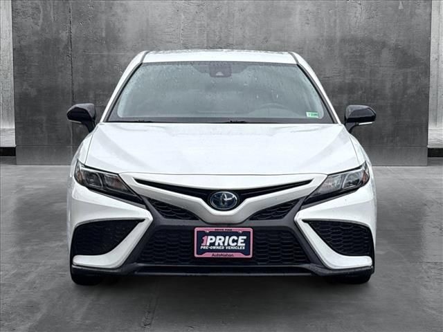 2023 Toyota Camry Hybrid SE Nightshade