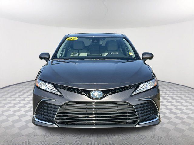 2023 Toyota Camry Hybrid XLE