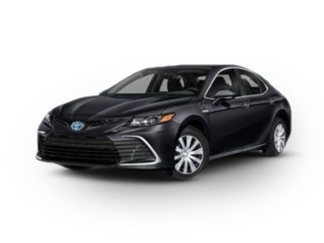 2023 Toyota Camry Hybrid XLE