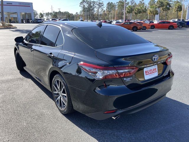 2023 Toyota Camry Hybrid XLE