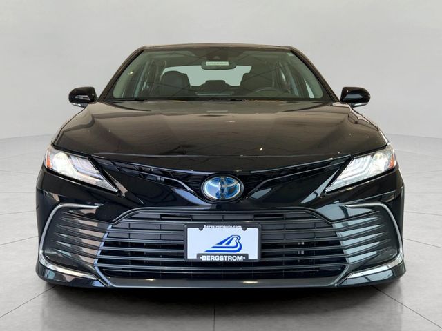 2023 Toyota Camry Hybrid XLE