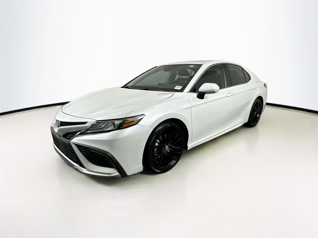 2023 Toyota Camry Hybrid XSE