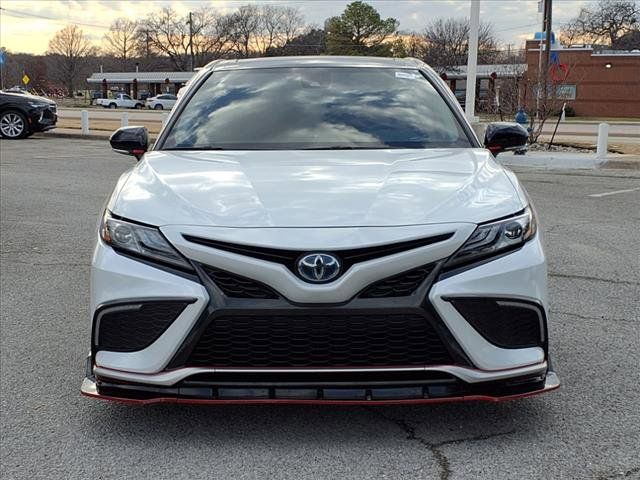 2023 Toyota Camry Hybrid XSE