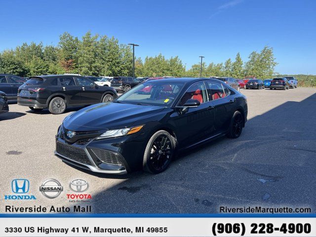 2023 Toyota Camry Hybrid XSE