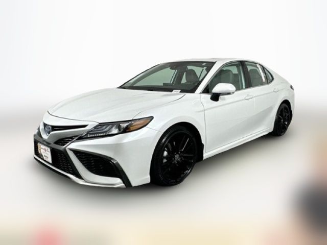 2023 Toyota Camry Hybrid XSE