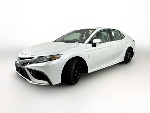 2023 Toyota Camry Hybrid XSE