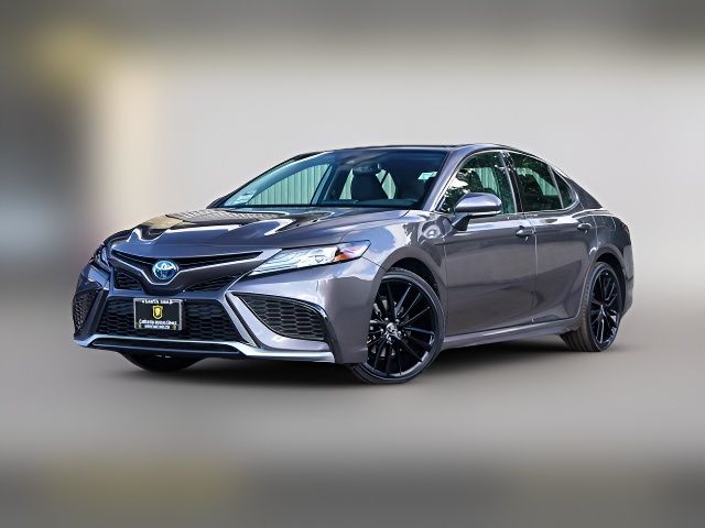 2023 Toyota Camry Hybrid XSE