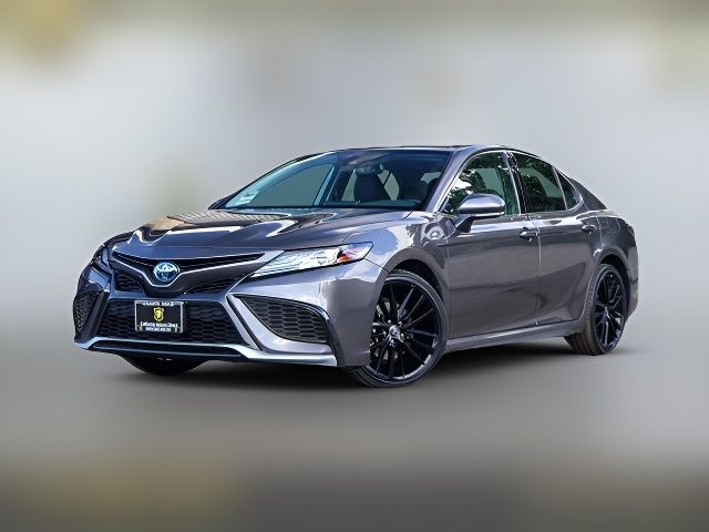 2023 Toyota Camry Hybrid XSE