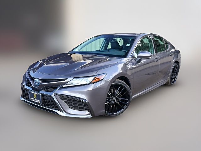 2023 Toyota Camry Hybrid XSE