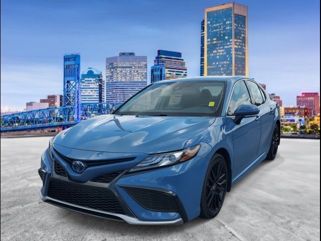 2023 Toyota Camry Hybrid XSE