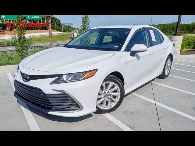 2023 Toyota Camry LE