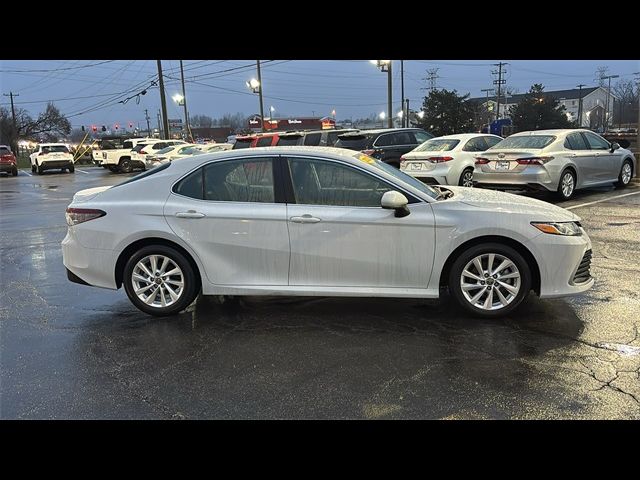 2023 Toyota Camry LE