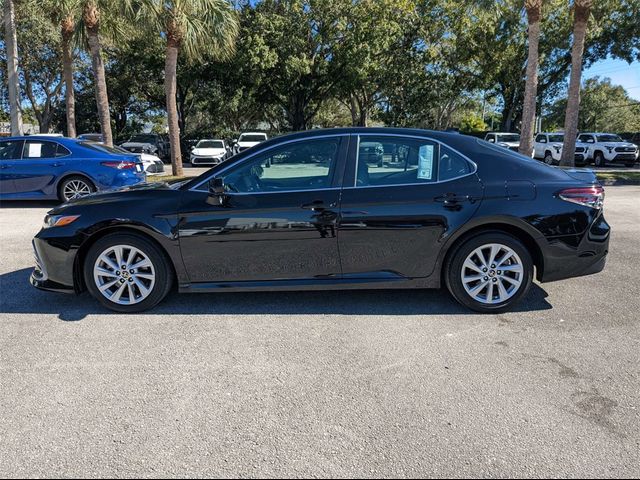 2023 Toyota Camry LE