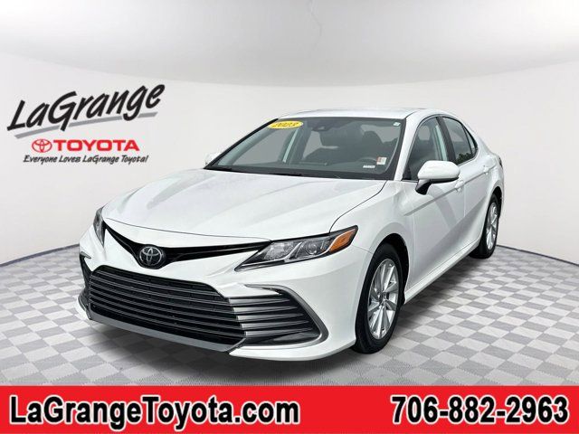 2023 Toyota Camry LE