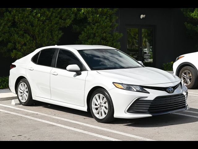 2023 Toyota Camry LE