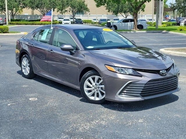 2023 Toyota Camry LE