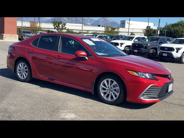 2023 Toyota Camry LE