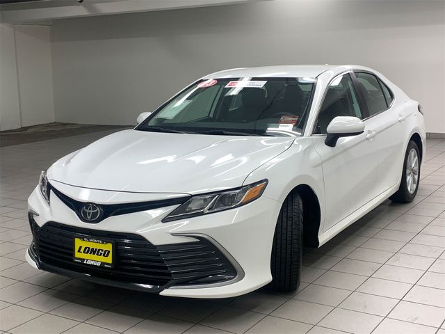 2023 Toyota Camry LE