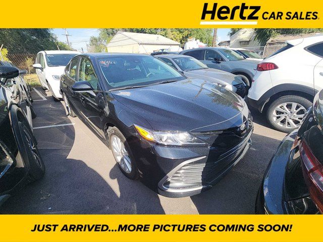 2023 Toyota Camry LE