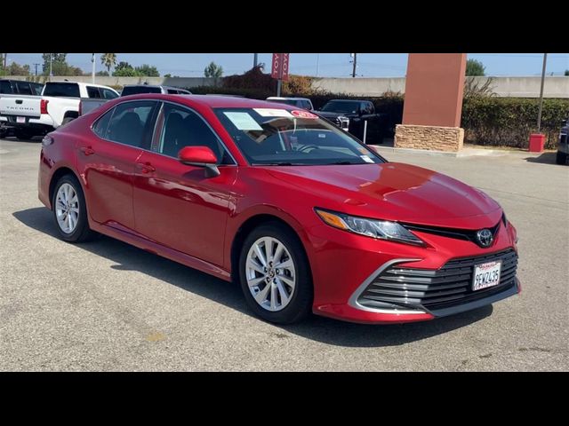 2023 Toyota Camry LE