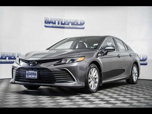 2023 Toyota Camry LE