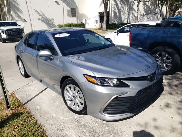 2023 Toyota Camry LE