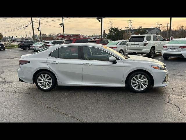 2023 Toyota Camry LE