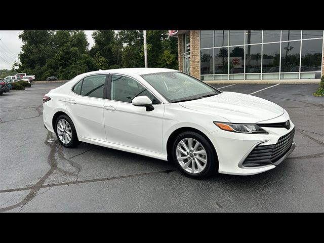 2023 Toyota Camry LE