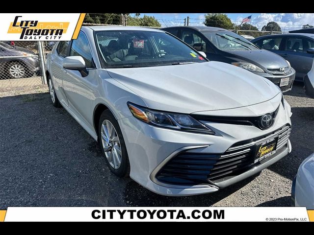 2023 Toyota Camry LE