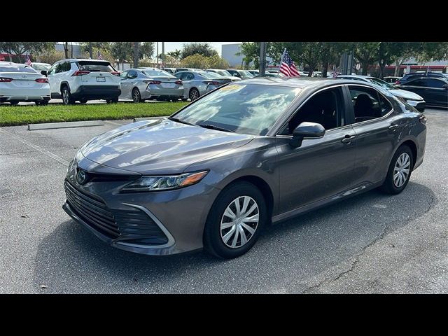 2023 Toyota Camry Hybrid LE