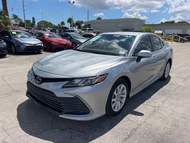 2023 Toyota Camry LE