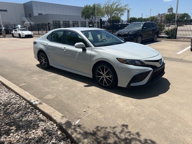 2023 Toyota Camry SE Nightshade