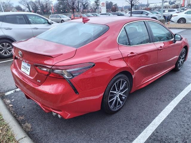 2023 Toyota Camry SE