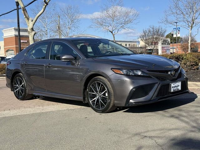 2023 Toyota Camry SE