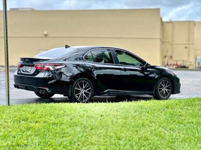 2023 Toyota Camry SE