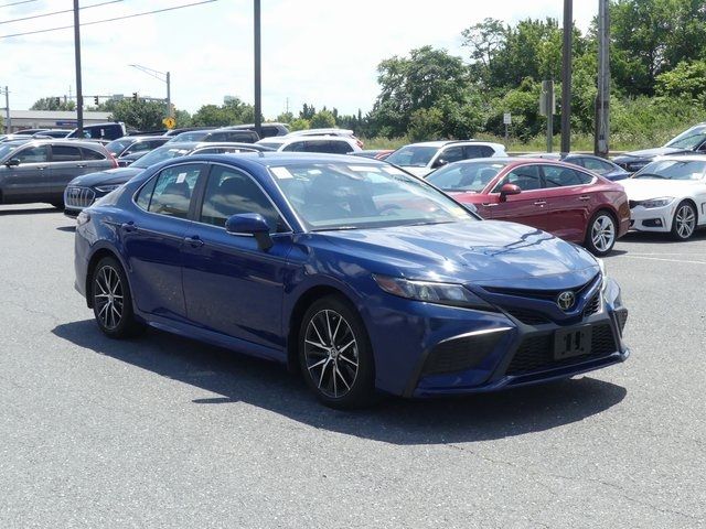 2023 Toyota Camry SE