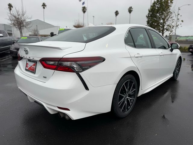 2023 Toyota Camry SE