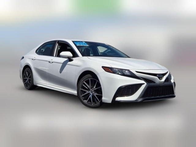 2023 Toyota Camry SE Nightshade