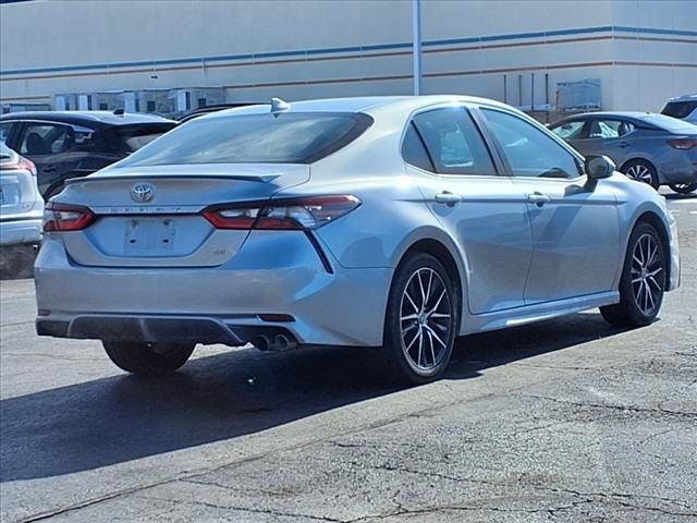 2023 Toyota Camry SE