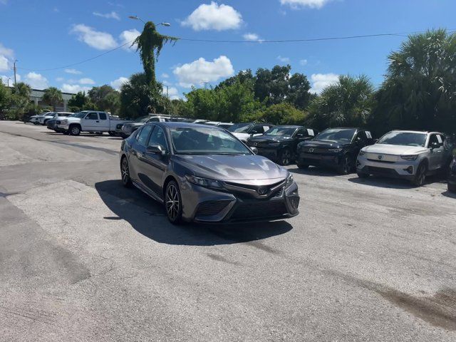 2023 Toyota Camry SE