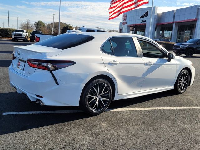 2023 Toyota Camry SE